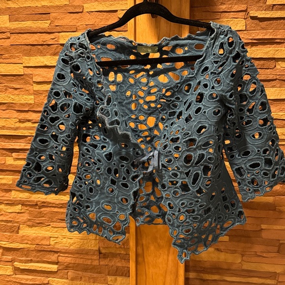 Chic Cutout Blue Jean Jacket - Picture 1 of 6